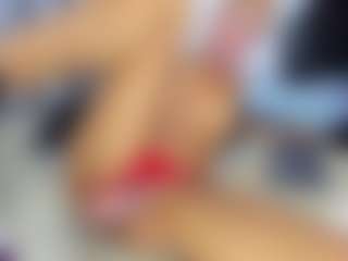 Alisha-Ebonyy's Live Sex Cam Show