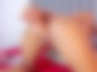 Live cam show with Alisha-Ebonyy - Small Tits Brown Hair on Camsoda