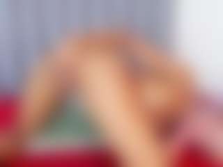 Alisha-Ebonyy's Live Sex Cam Show