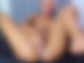 Alisha-Ebonyy's Live Sex Cam Show