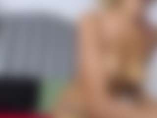 Alisha-Ebonyy's Live Sex Cam Show