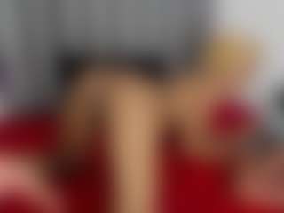 Alisha-Ebonyy's Live Sex Cam Show