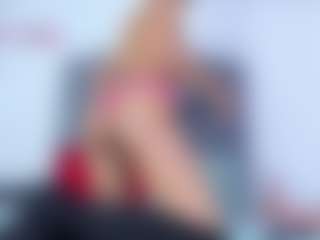 Live cam show with Alisha-Ebonyy - Small Tits on Camming Site