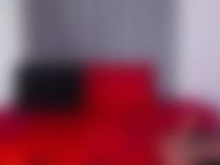 Live cam show with Alisha-Ebonyy - Flashing on instabang