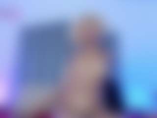 Alisha-Ebonyy's Live Sex Cam Show