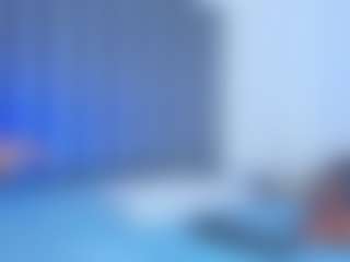 Live cam show with Alisha-Ebonyy - Curly Hair on Gym Cam Girls