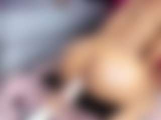 Alisha-Ebonyy's Live Sex Cam Show
