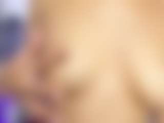 Live cam show with Alisha-Ebonyy - White Teen (18+) on intimatelivegirls.com | colombia