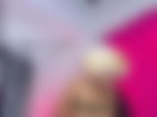 Alisha-Ebonyy's Live Sex Cam Show