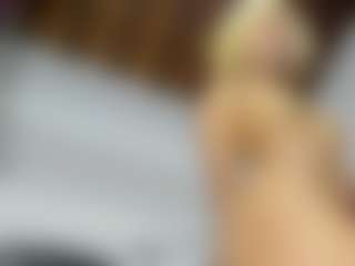 Alisha-Ebonyy's Live Sex Cam Show