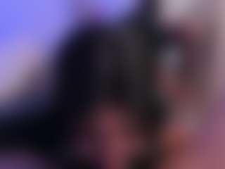 Cloe and Billyy's Live Sex Cam Show