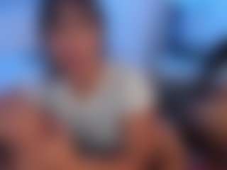 Cloe and Billyy's Live Sex Cam Show