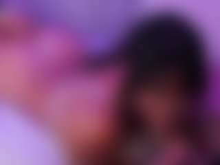 Cloe and Billyy's Live Sex Cam Show