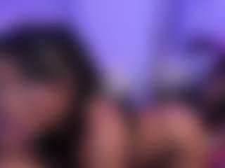Cloe and Billyy's Live Sex Cam Show