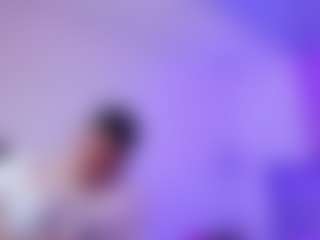 Cloe and Billyy's Live Sex Cam Show