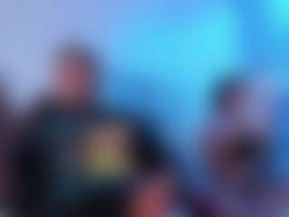 Cloe and Billyy's Live Sex Cam Show