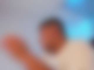 Cloe and Billyy's Live Sex Cam Show