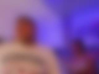 Cloe and Billyy's Live Sex Cam Show