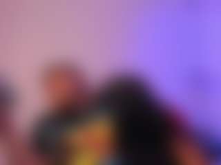 Show en direct avec Cloe and Billy - Lovense sur Camsoda
