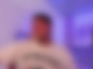 Live cam show with Cloe and Billy - Strip on camtv