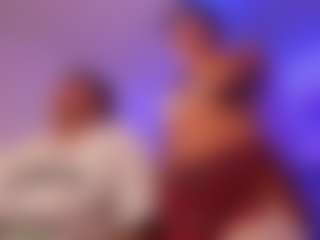 Live cam show with Cloe and Billy - Spank on Milf Play