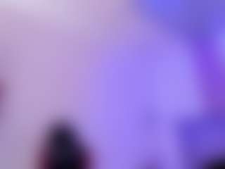 Live cam show with Cloe and Billy - Full Nudity on boobsie.com