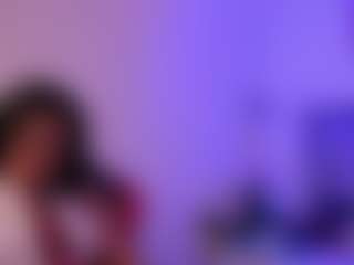 Live cam show with Cloe and Billy - Drinking on Milf Play
