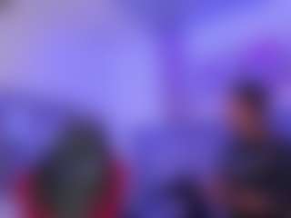 Live cam show with Cloe and Billy - Tease on crypto-cams