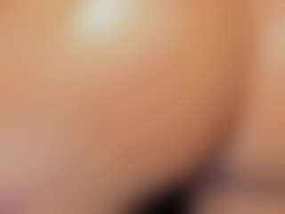Live cam show with Crystal-beennz - Butt Plug on AdultVida.com