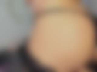 Live cam show with Crystal-beennz - Facial Piercings on fapnchat