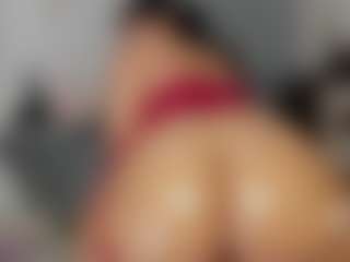 Live cam show with Crystal-beennz - Colombia on Uber Horny