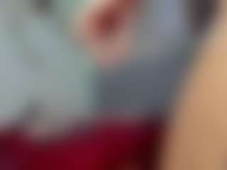 Live cam show with Crystal-beennz - Ride Torso on Camsoda