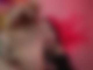 Live cam show with elinne-hendrix - Domination on TeamSkeetLive