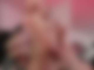 Live cam show with elinne-hendrix - Normal on Camsoda
