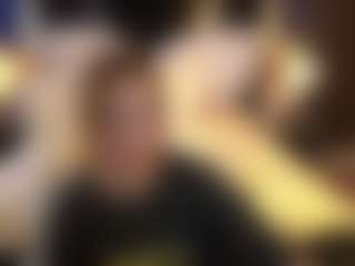 Live cam show with FoxyMayy - Longhair on dropp.cam