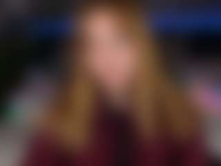 Live cam show with FoxyMayy - Red Hair Fetish on Livezox