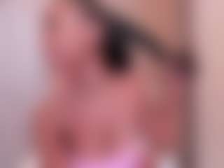 JulitPink's Live Sex Cam Show