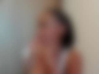 JulitPink's Live Sex Cam Show