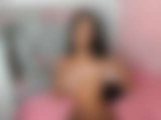 JulitPink's Live Sex Cam Show