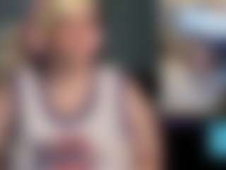 Live-Cam-Show mit nevermakeawish - Domination auf Camsoda