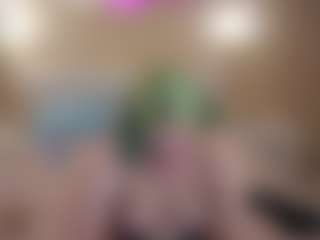 EliaRose's Live Sex Cam Show