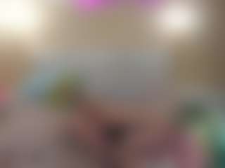 EliaRose's Live Sex Cam Show