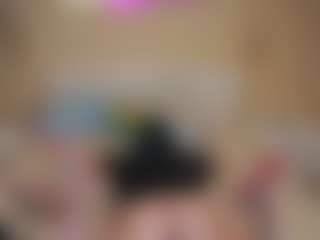 Live cam show with EliaRose - Blue Eyes on Chatstar