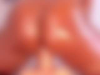 Live cam show with Dakota Wangi - Black on chickslive.net