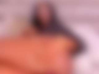 Live cam show with Dakota Wangi - Naked on UwU Esports