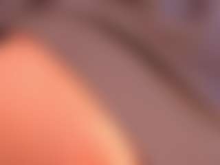 Live cam show with Dakota Wangi - Shaved Pussy on fapnchat