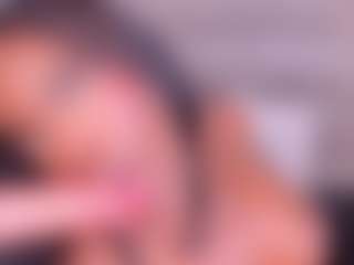 Live cam show with Dakota Wangi - Indian on AdultVida.com | colombia