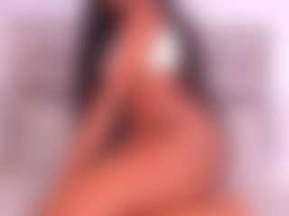 Live cam show with Dakota Wangi - Striptease on mypornchat.com