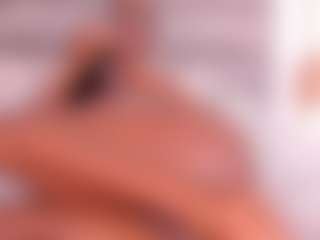 Live cam show with Dakota Wangi - Fingers on Uber Horny