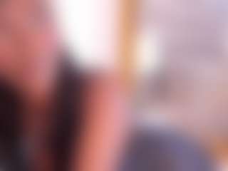 Live cam show with Dakota Wangi - Ebony on Hubzter Live | colombia